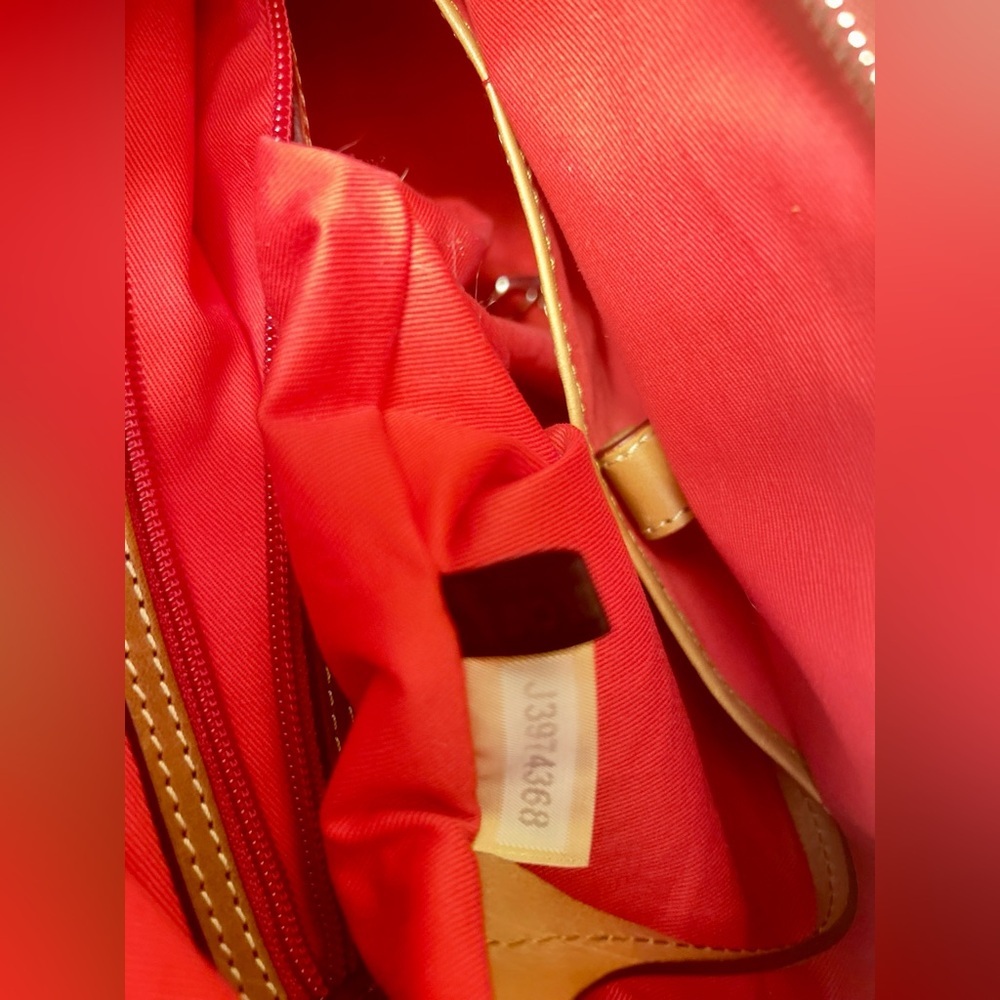 Dooney & Bourke Florentine Jacquard Side Pocket Hobo Bag in Tan Brown Orig COA - Picture 7 of 11